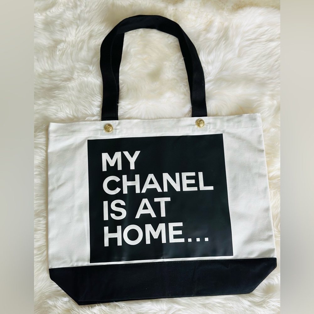 Black and White Tote Bag with Chanel Realcycled Buttons